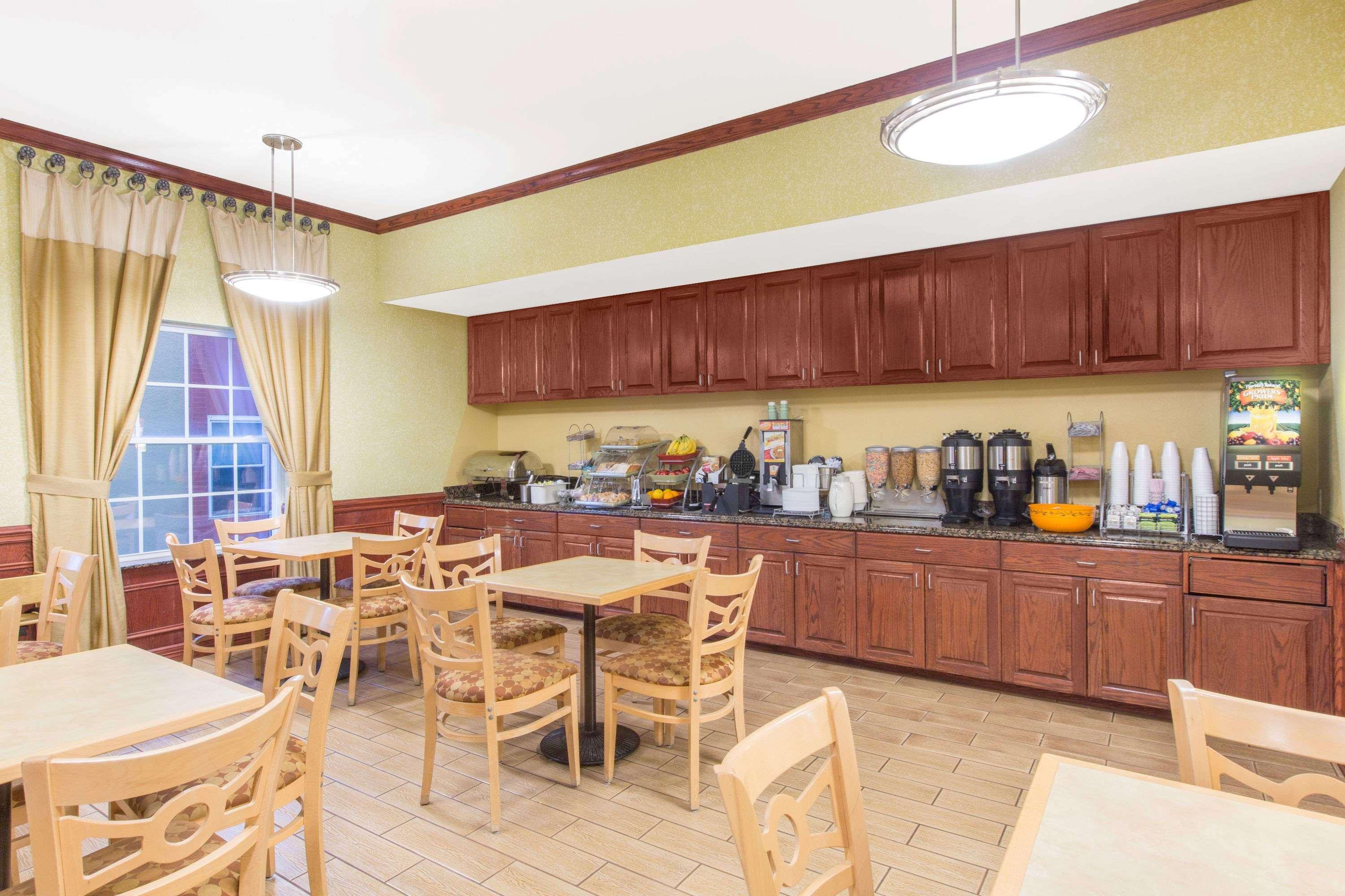 Hawthorn Extended Stay By Wyndham Corpus Christi Padre Isle Exterior foto