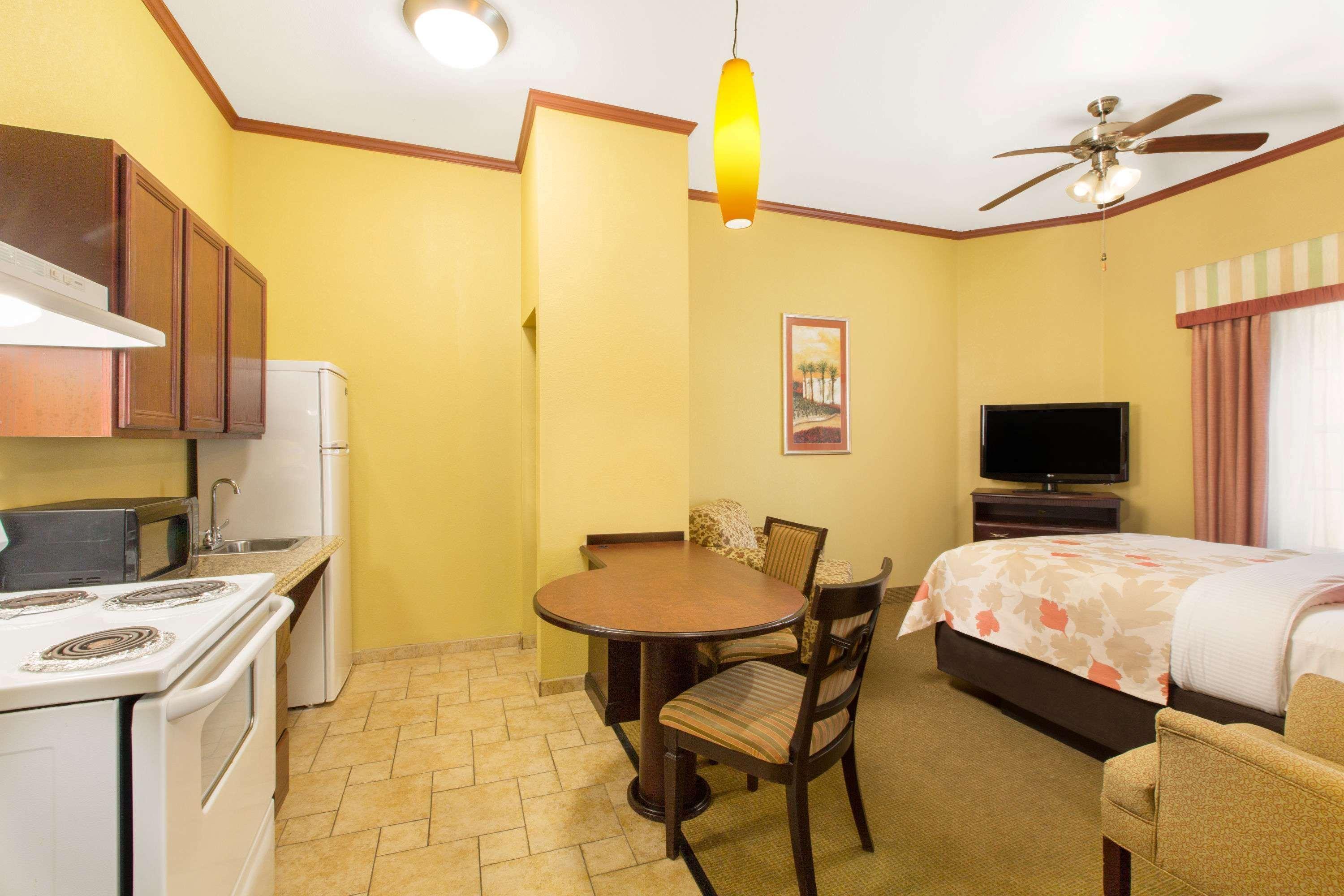 Hawthorn Extended Stay By Wyndham Corpus Christi Padre Isle Exterior foto